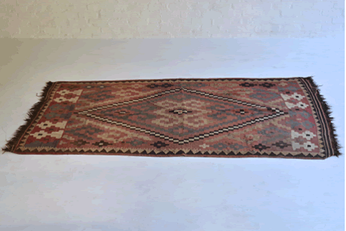 024 Kilim Carpet 
